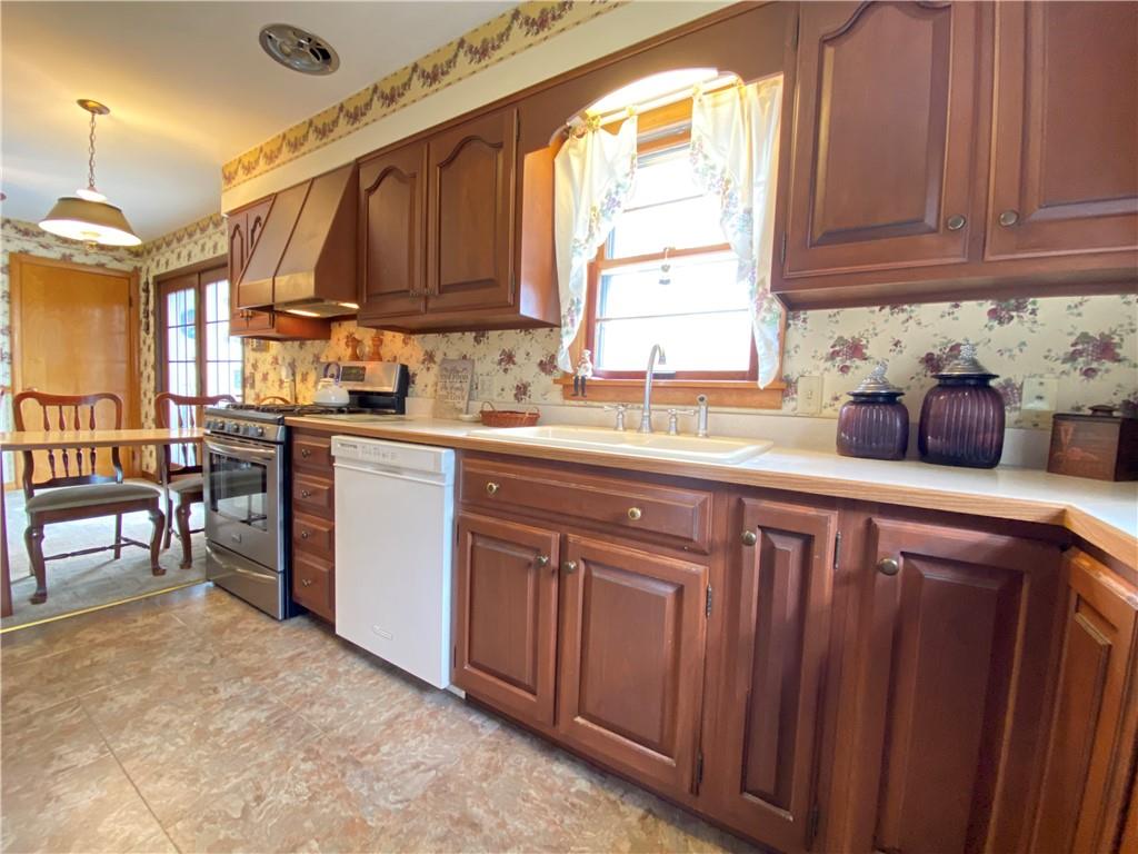 16 Gruber Road Greenville, PA 16125 - Photo 24 of 46
