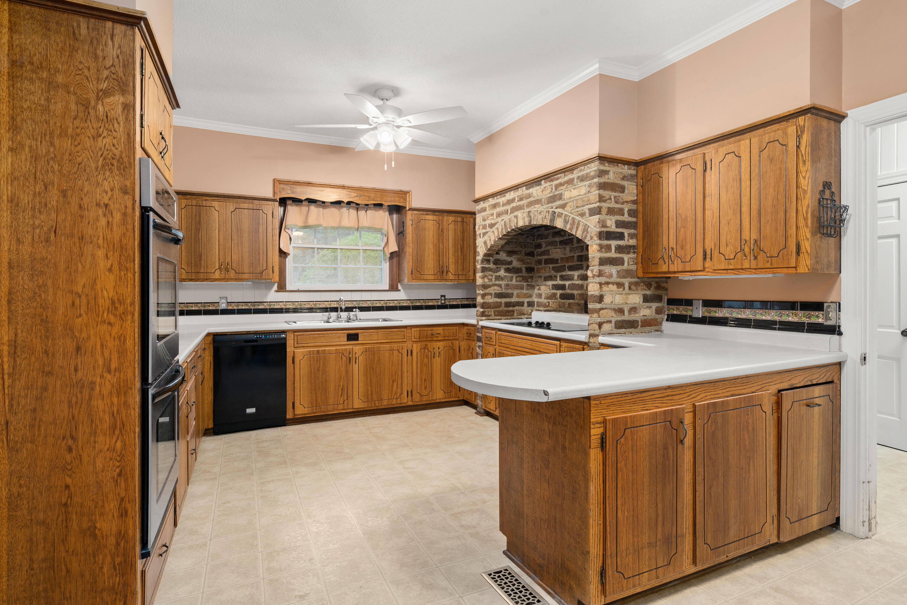 2827 Camden Road Holly Hill, SC 29059 - Photo 13 of 51 8