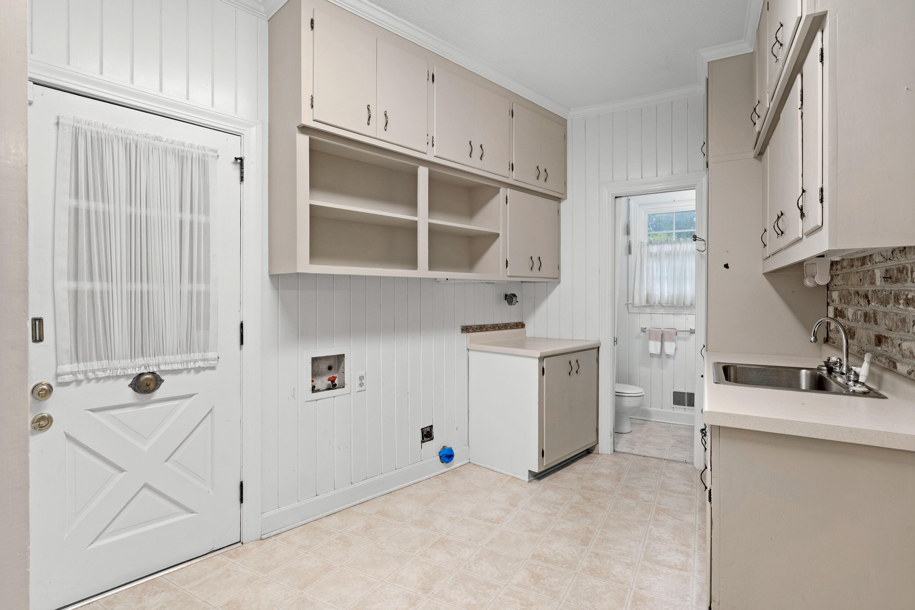 2827 Camden Road Holly Hill, SC 29059 - Photo 18 of 51 13
