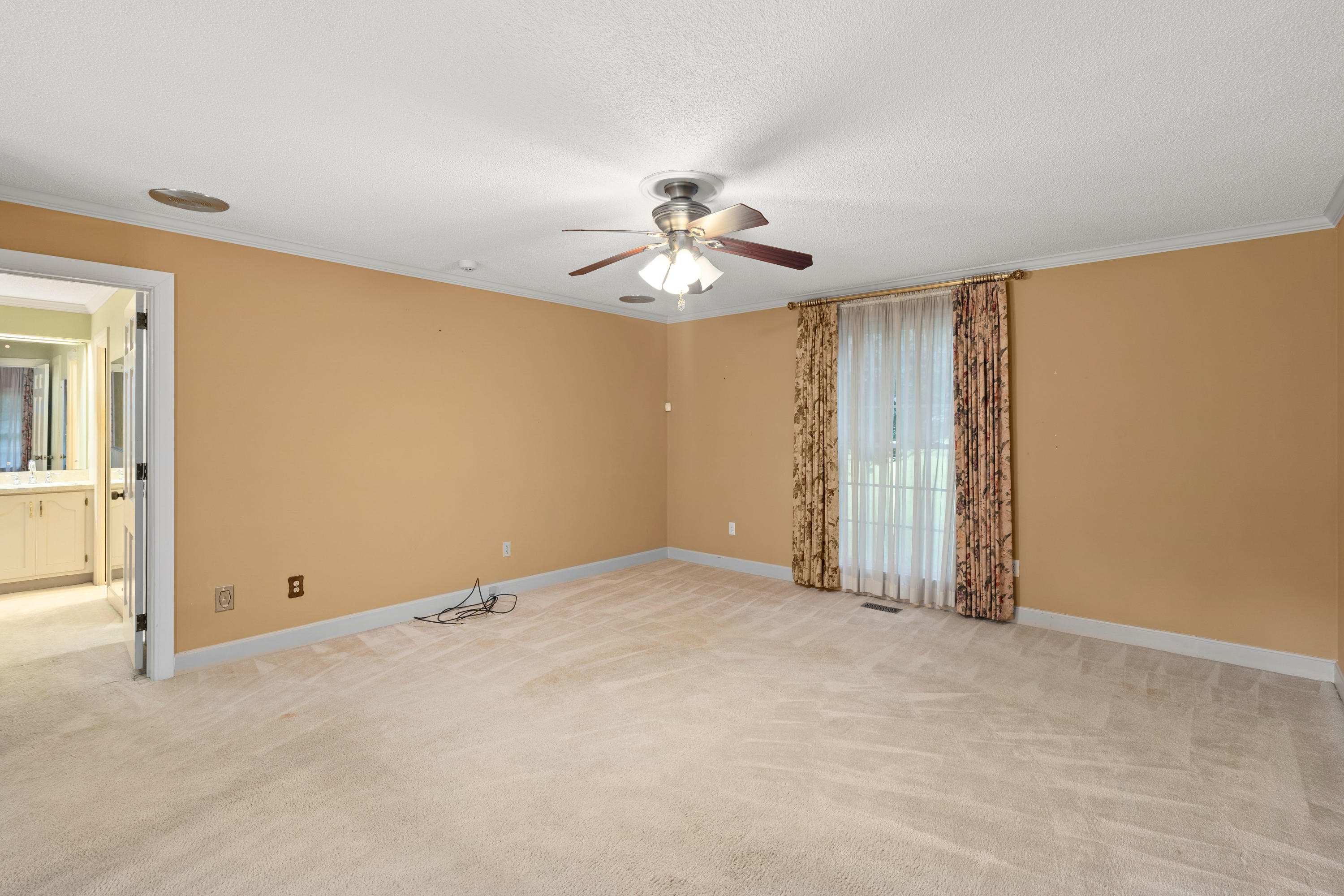 2827 Camden Road Holly Hill, SC 29059 - Photo 31 of 51 26