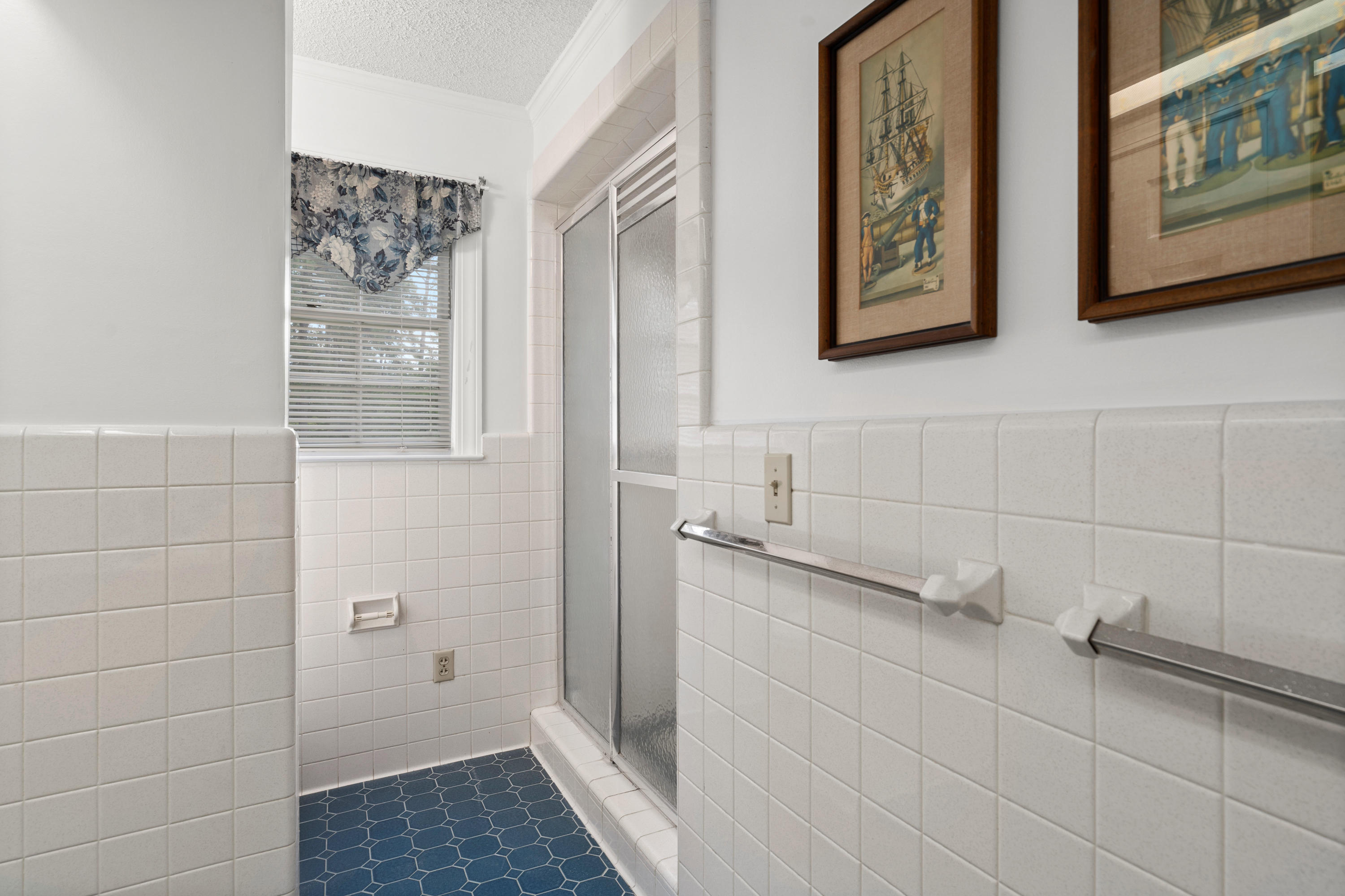 2827 Camden Road Holly Hill, SC 29059 - Photo 37 of 51 32