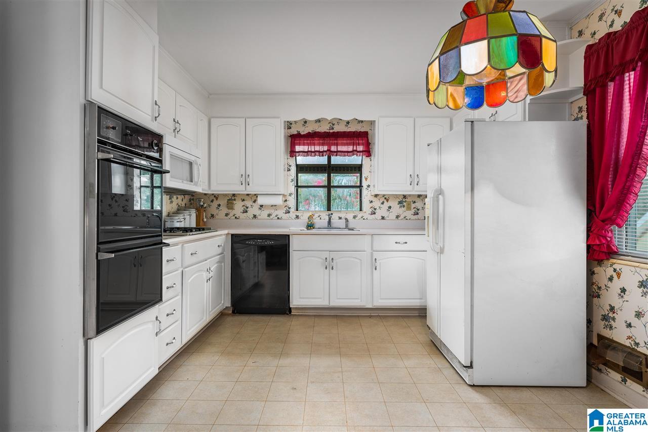 629 South Sanders Road Birmingham, AL 35226 - Photo 10 of 31