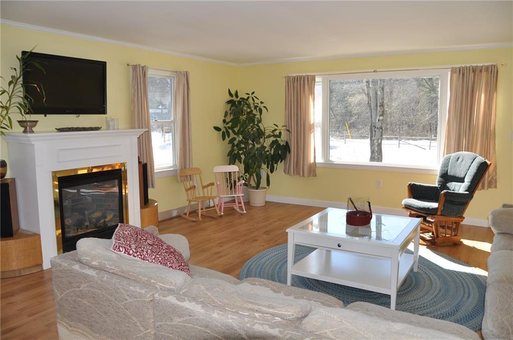 93 Depot Road Falmouth, ME 04105 - Photo 3 of 26 Photo