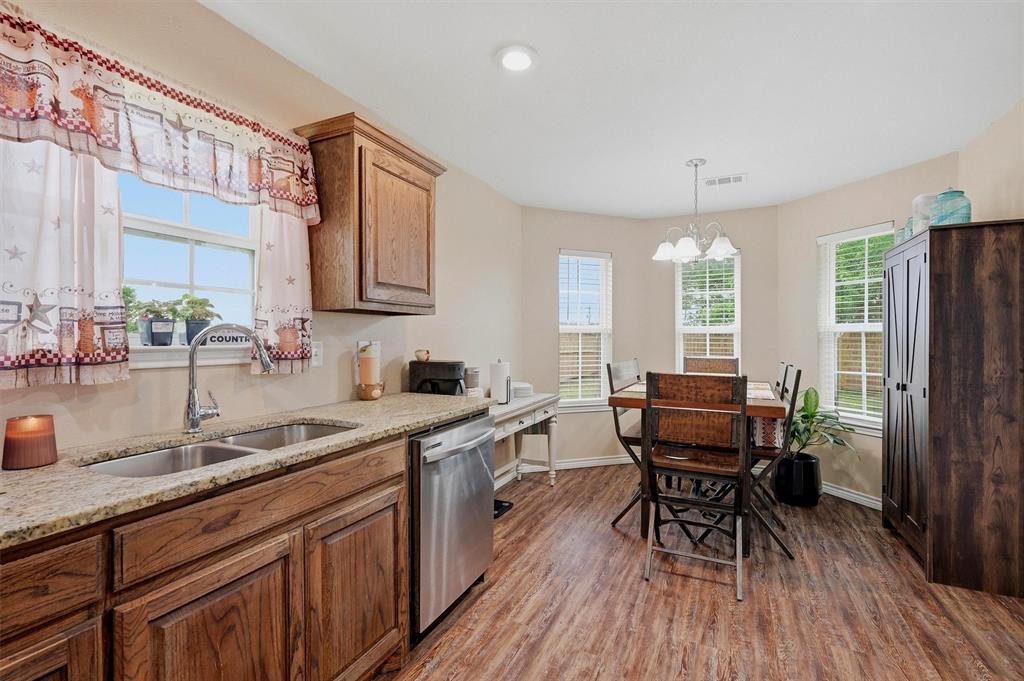 508 Simpson Drive Sherman, TX 75092 - Photo 12 of 28