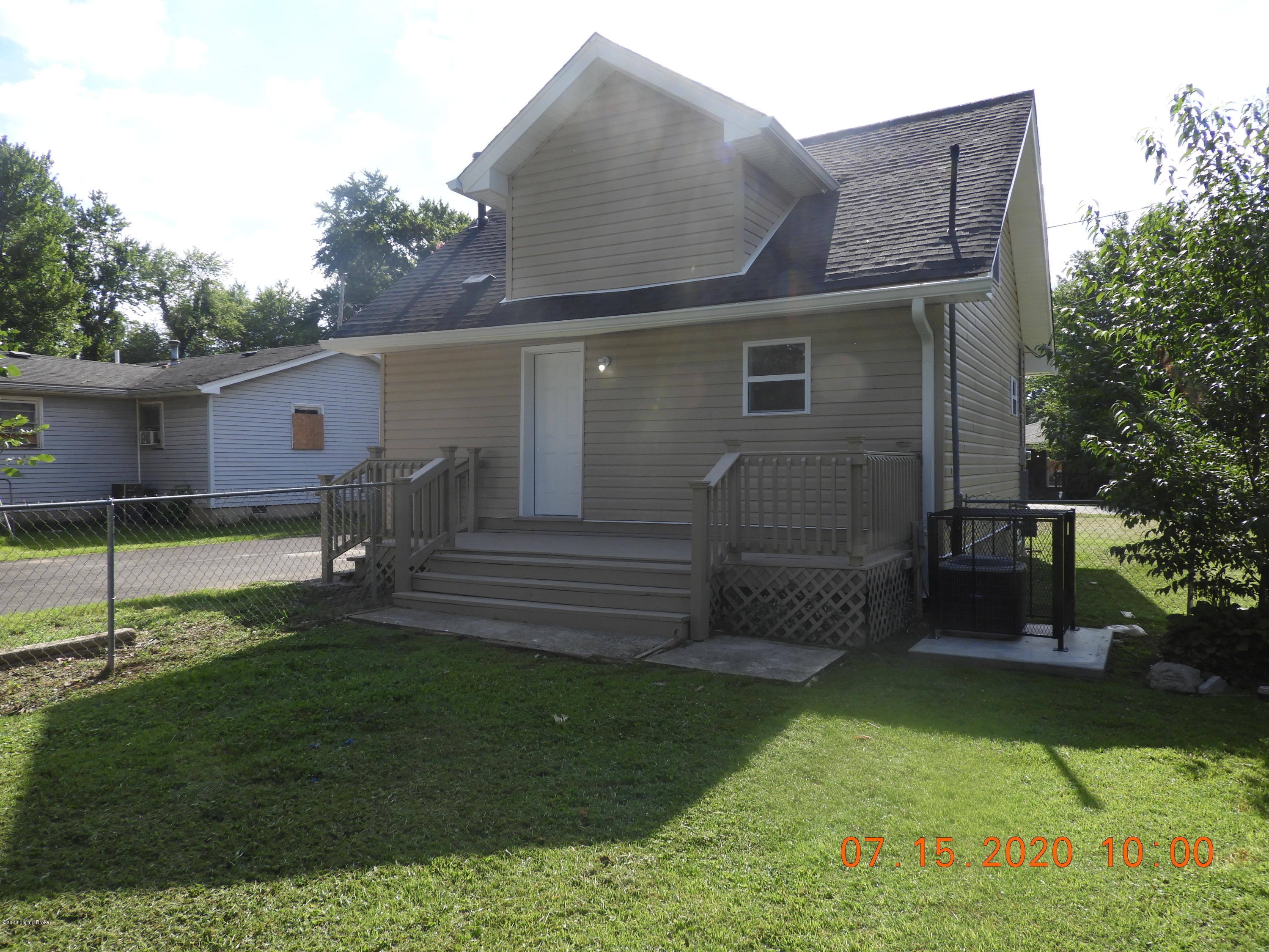 6680 Rutledge Road Louisville, KY 40258 - Photo 9 of 51 DSCN6805