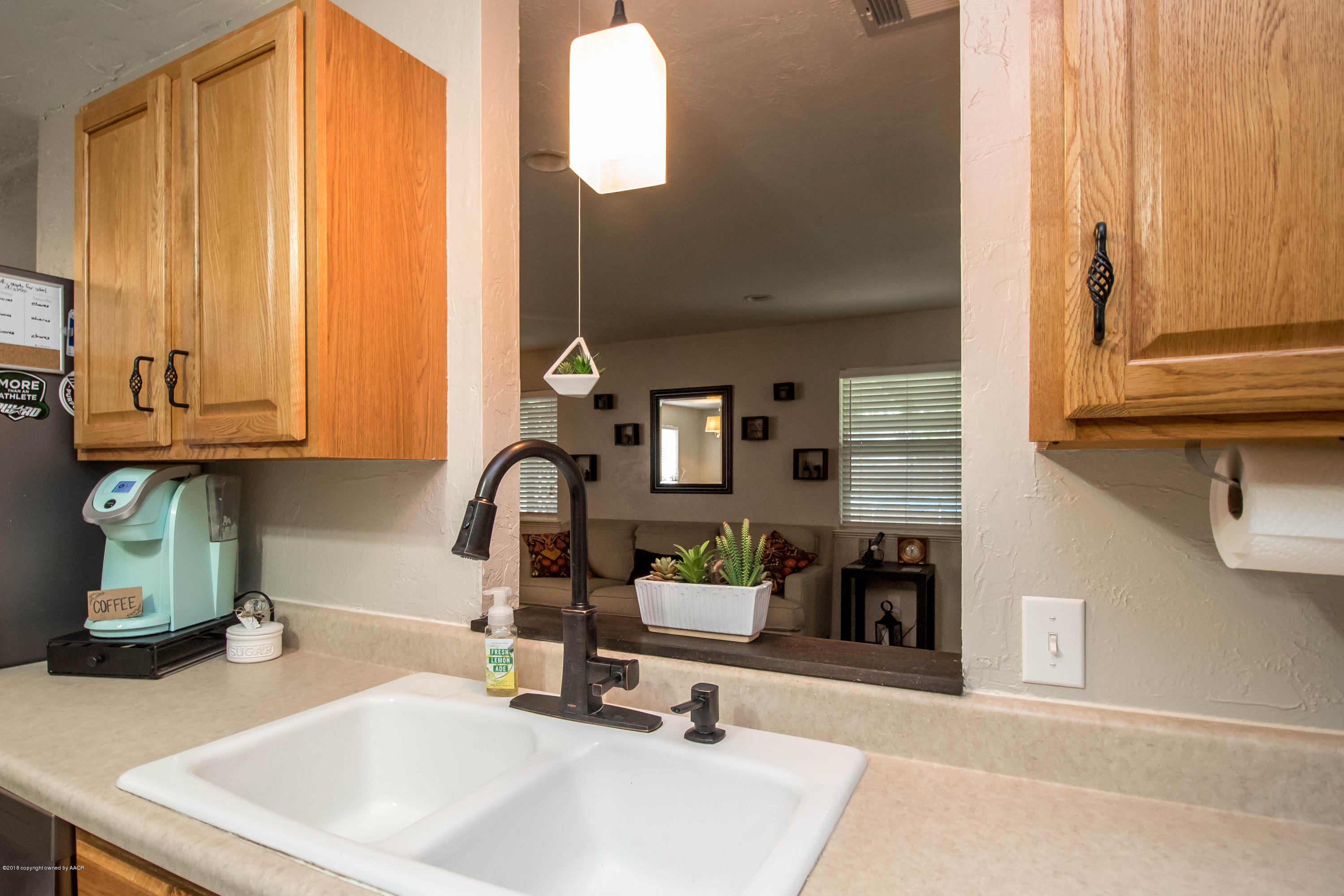 8117 Coronado Trail Amarillo, TX 79110 - Photo 13 of 23 Kitchen