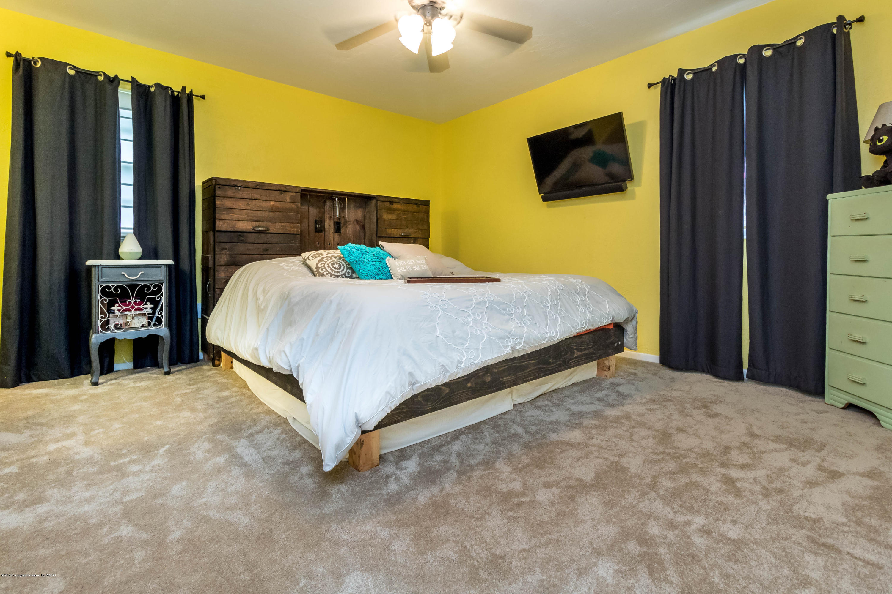8117 Coronado Trail Amarillo, TX 79110 - Photo 16 of 23 Master Bedroom