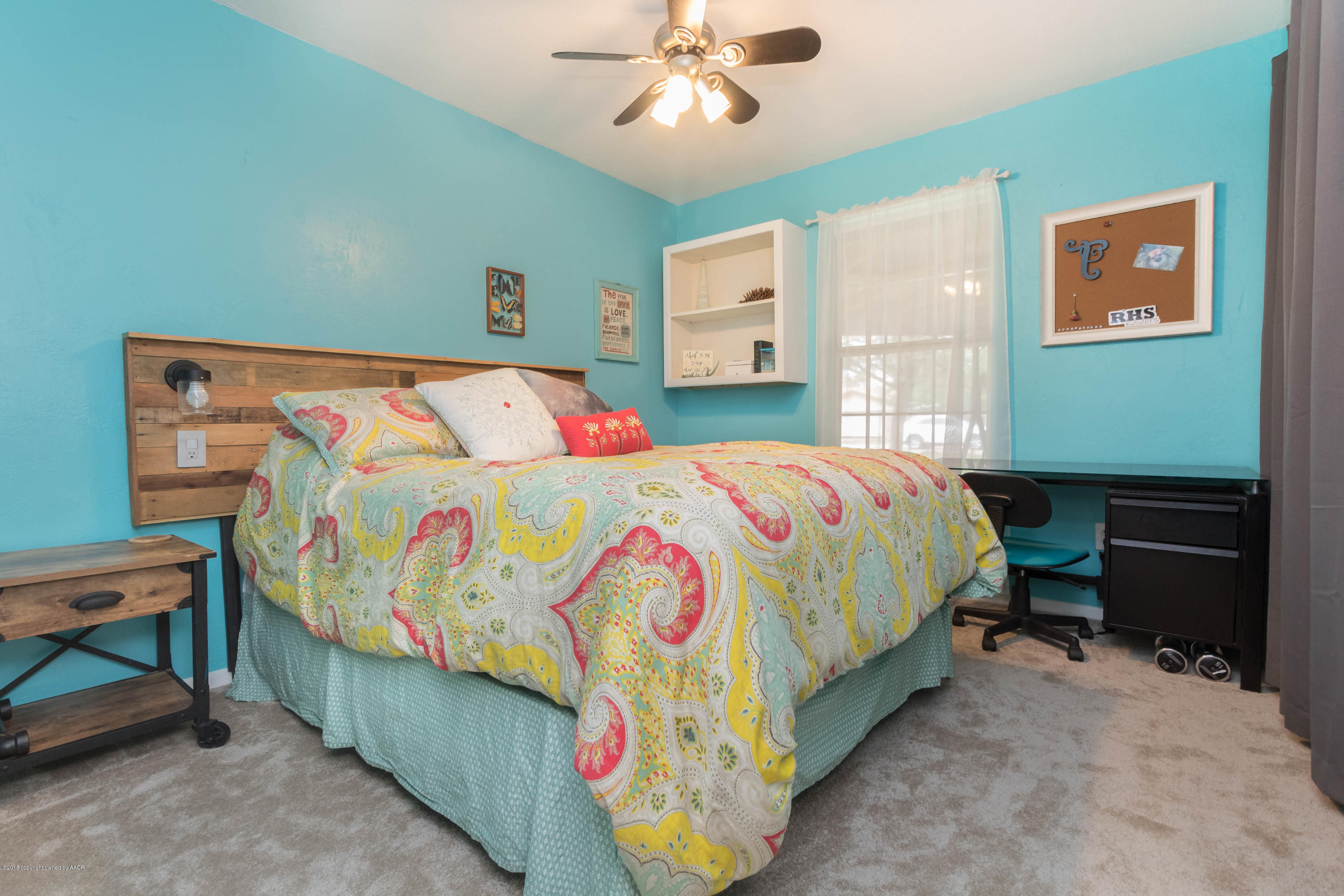 8117 Coronado Trail Amarillo, TX 79110 - Photo 18 of 23 Second Bedroom