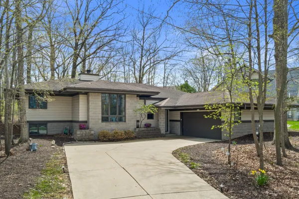 $525,000 | 6746 South 35th Street, Franklin, WI 53132