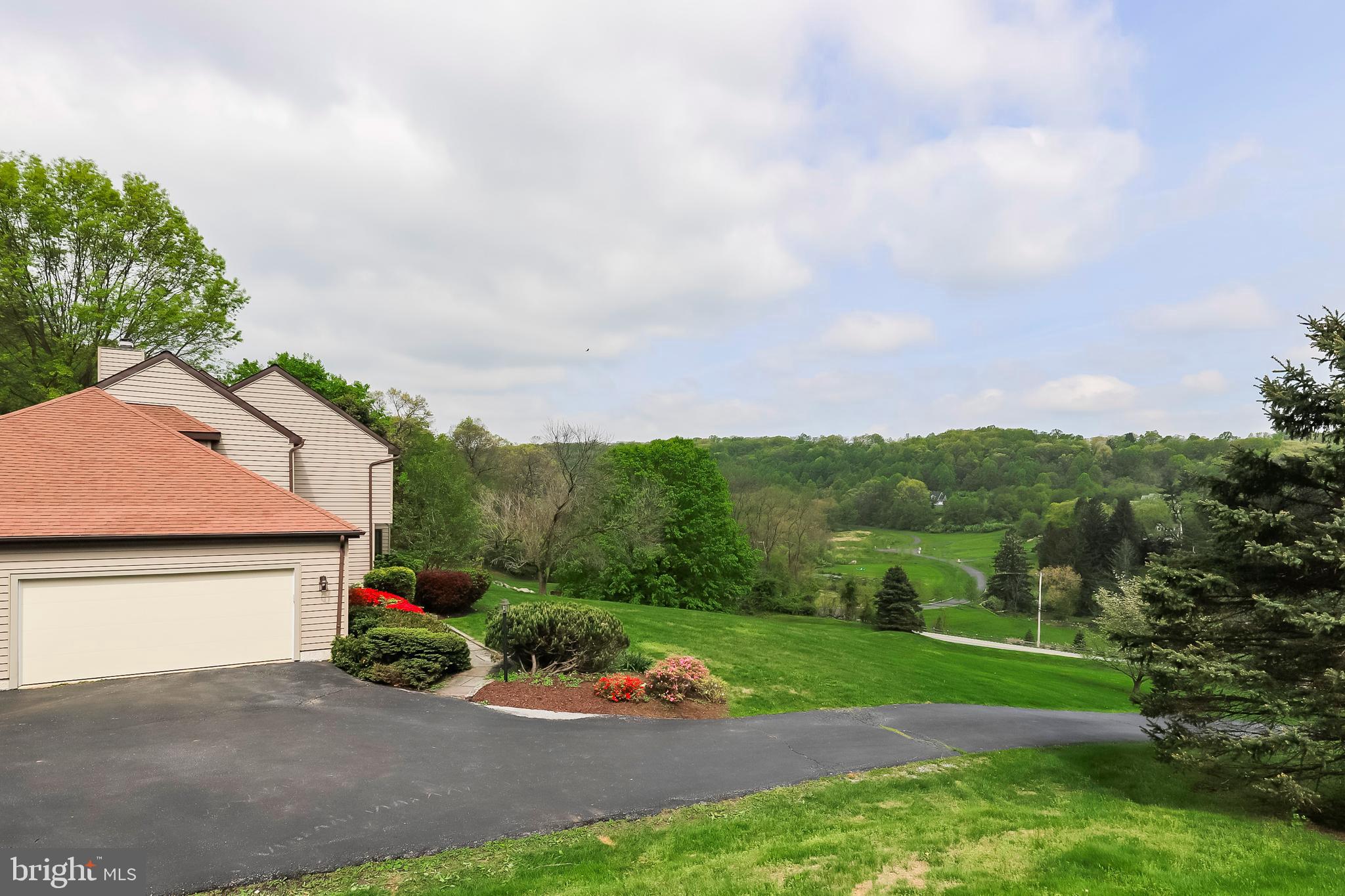 131 Dowlin Forge Road Downingtown, PA 19335 - Photo 3 of 34 Gallery Image 3