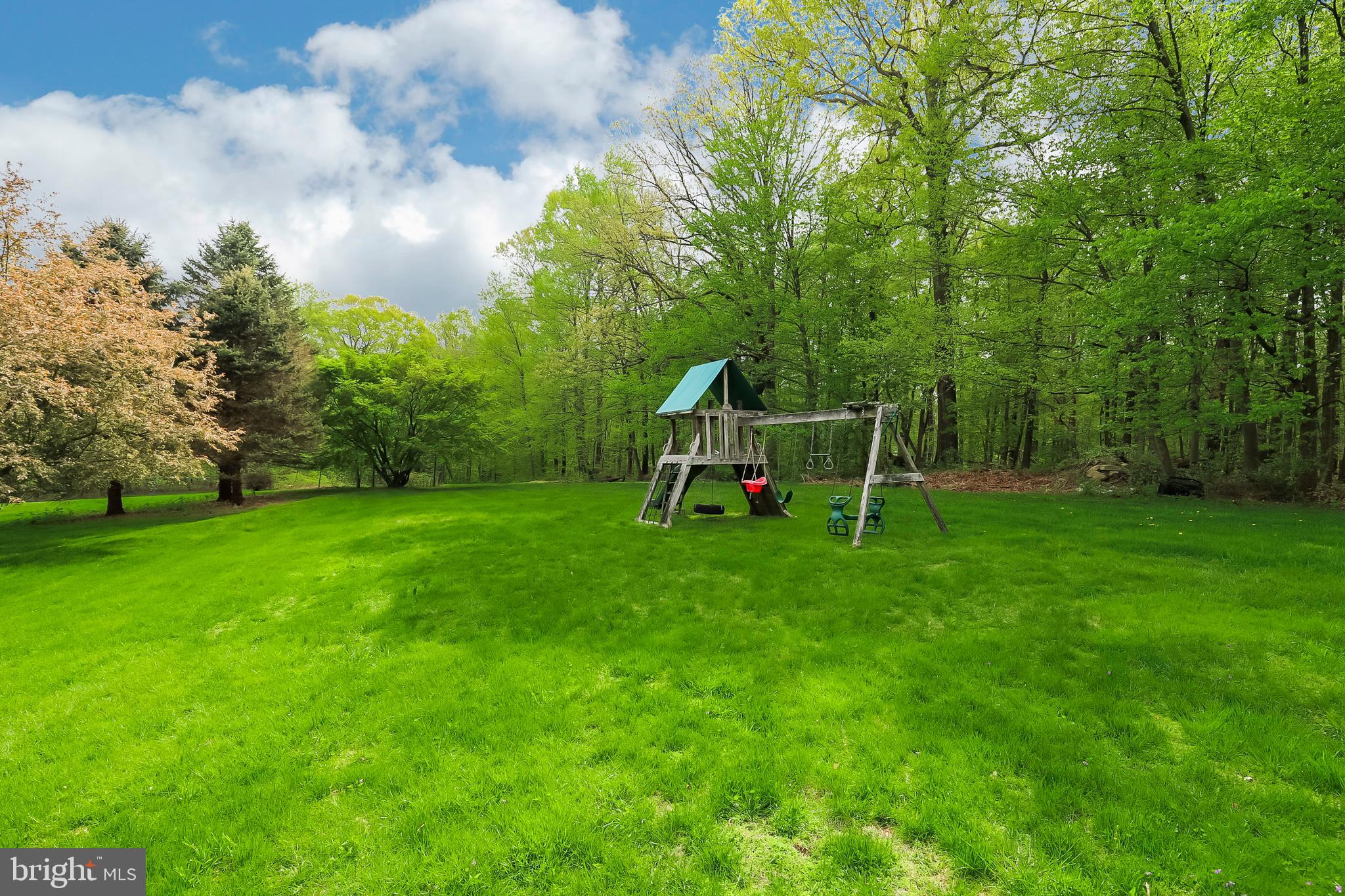 131 Dowlin Forge Road Downingtown, PA 19335 - Photo 4 of 34 Gallery Image 4
