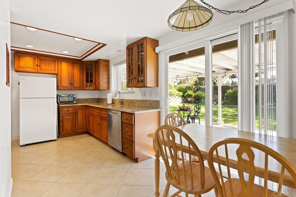 1964 Overlook Road Fullerton, CA 92831 - Photo 21 of 34 Gallery Image 21