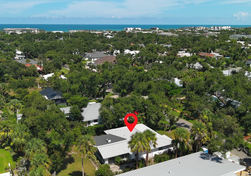 531 Cypress Road Vero Beach, FL 32963 - Photo 5 of 25