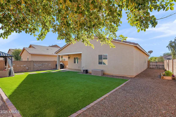 $2,195 | 242 Pacific Drive, Casa Grande, AZ 85122