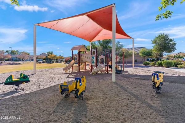 $2,195 | 242 Pacific Drive, Casa Grande, AZ 85122