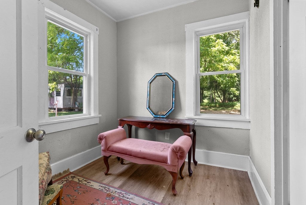 2504 Austinville Road Austinville, VA 24312 - Photo 11 of 20 Gallery Image 11