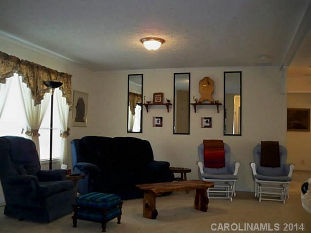 132 Redmon Road Harmony, NC 28634 - Photo 2 of 16 Gallery Image 2