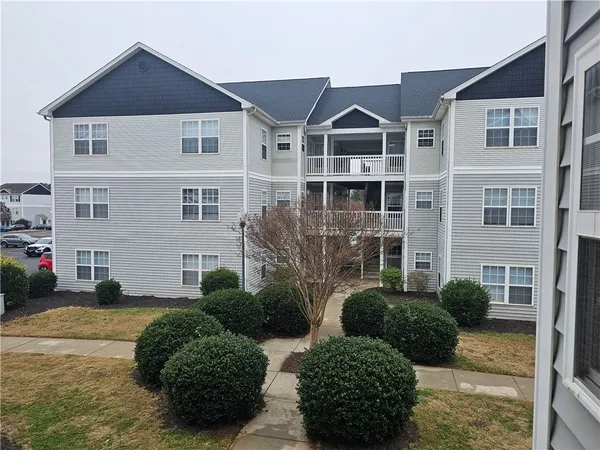 $220,000 | 180 University Village Drive, Unit A, Central, SC 29630