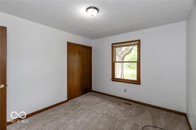 12751 Wembly Road Carmel, IN 46033 - Photo 17 of 21 Gallery Image 17