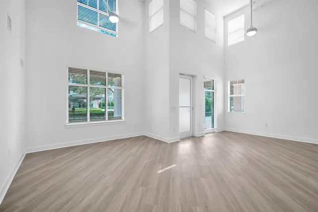 $4,985 | 4515 Main Street, Unit 1054, Jupiter, FL 33458