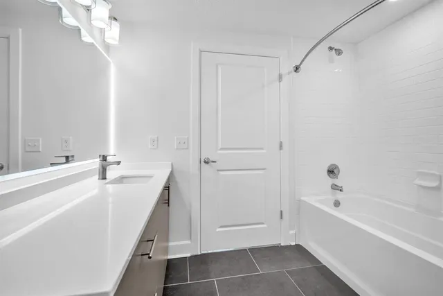 $4,985 | 4515 Main Street, Unit 1054, Jupiter, FL 33458