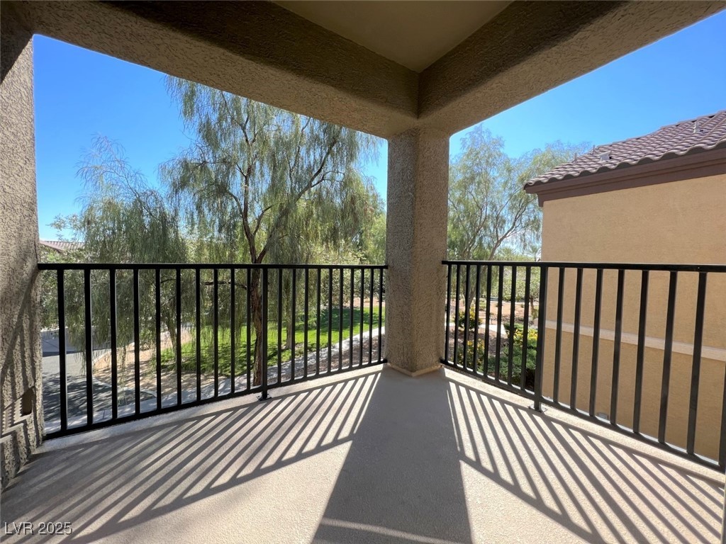 6868 Sky Pointe Drive, Unit 2142 Las Vegas, NV 89131 - Photo 17 of 24