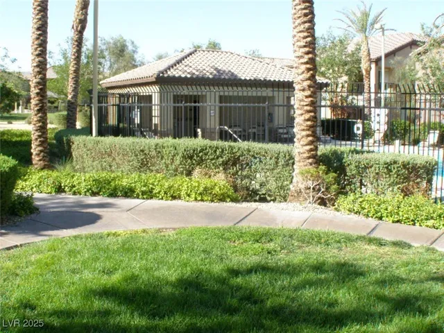 $1,590 | 6868 Sky Pointe Drive, Unit 2142, Las Vegas, NV 89131