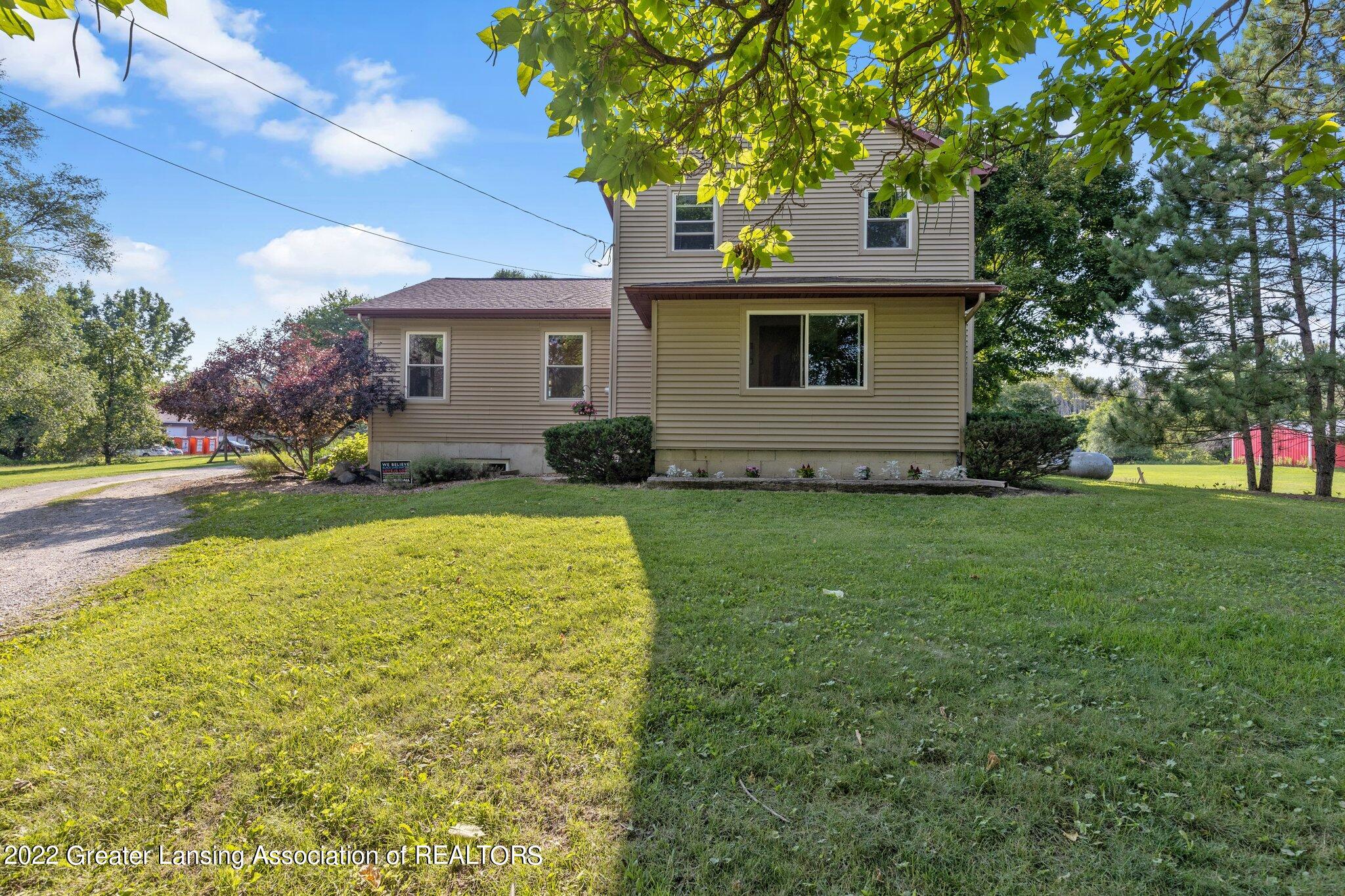15400 South Lowell Road Lansing, MI 48906 - Photo 2 of 59 2-web-or-mls-1P6A4704_1