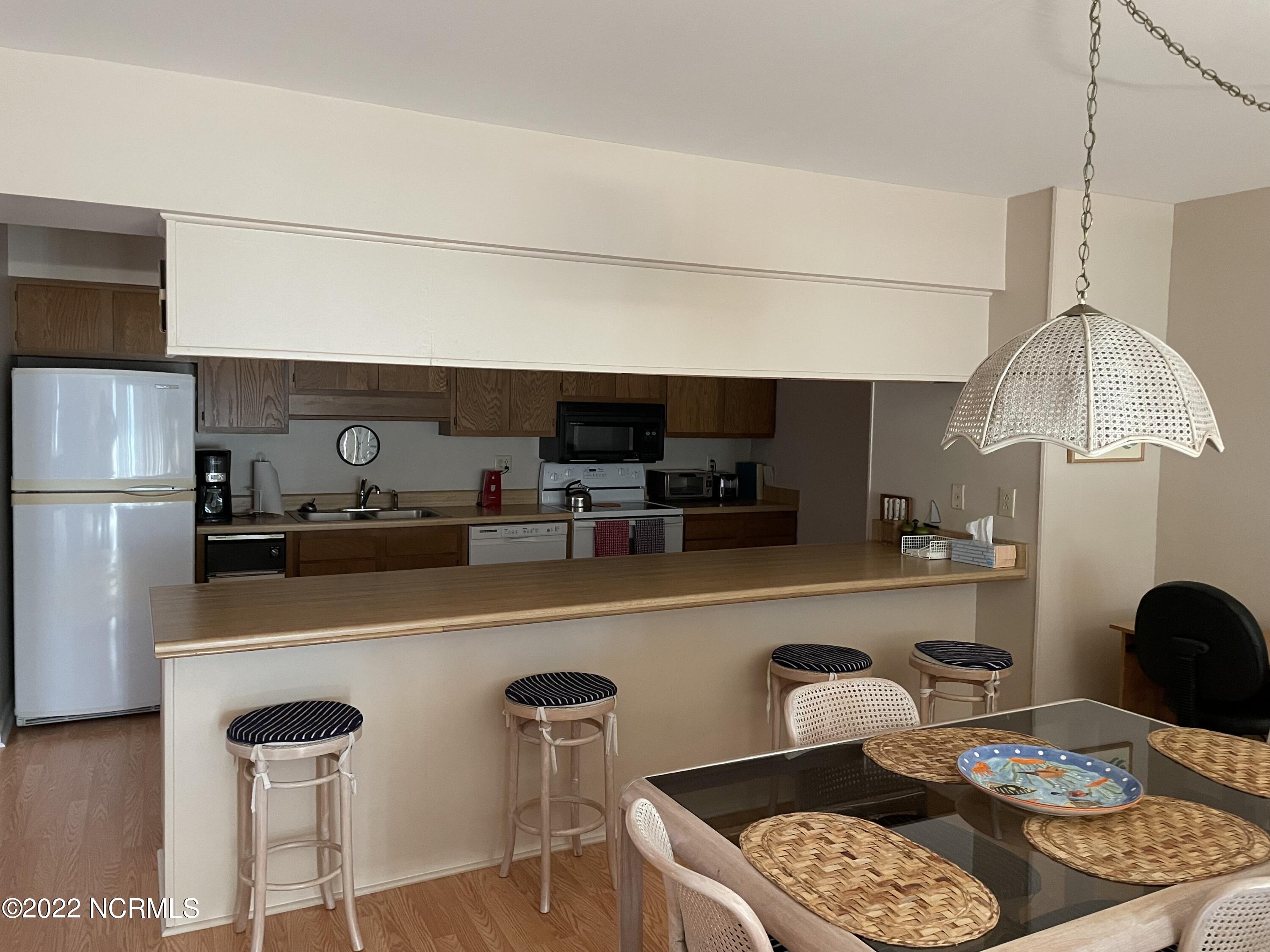 855 Salter Path Road, Unit 323 Indian Beach, NC 28512 - Photo 9 of 16 Kitchen