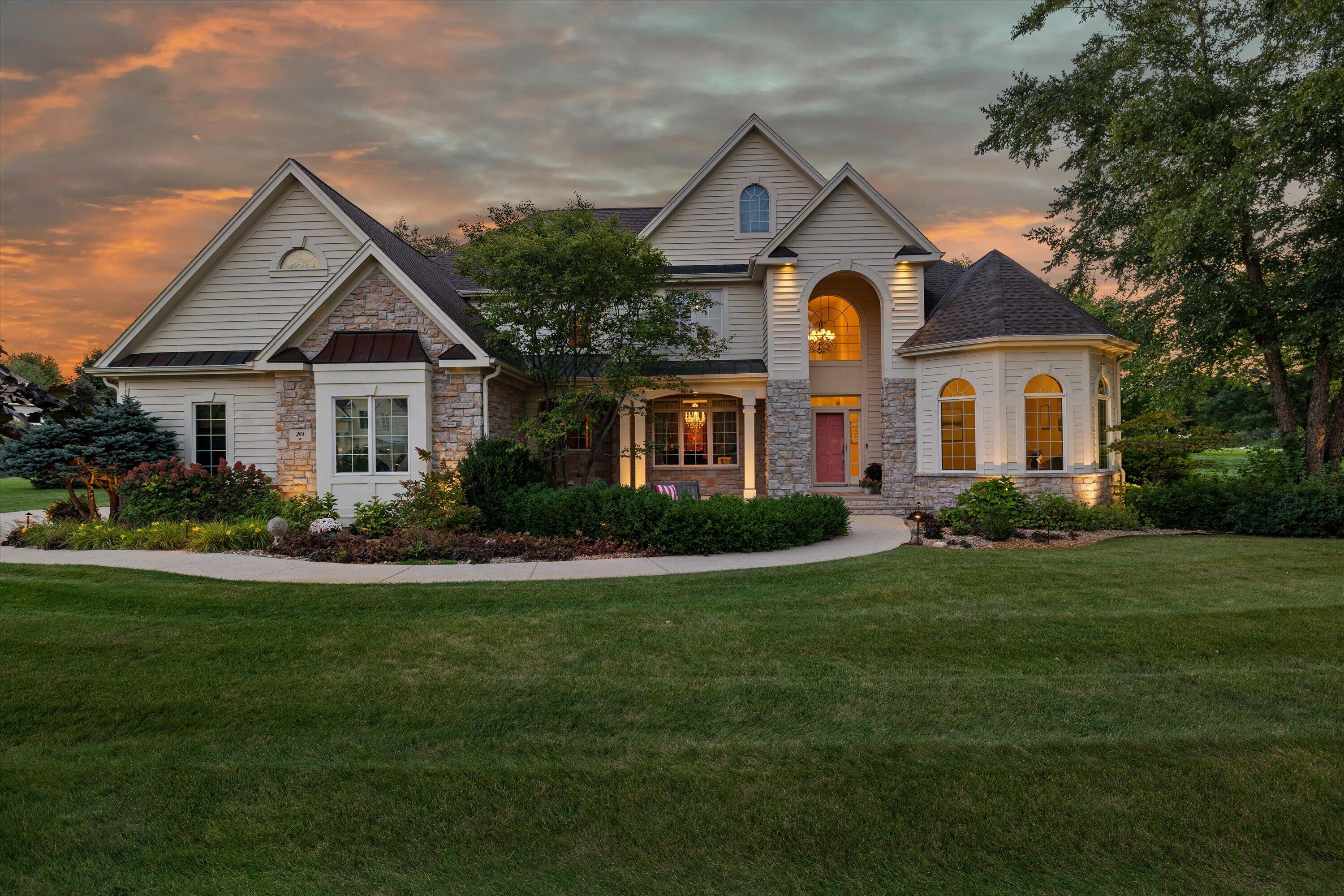 264 Steeple Pointe Circle Delafield, WI 53018 - Photo 85 of 120 Front of home