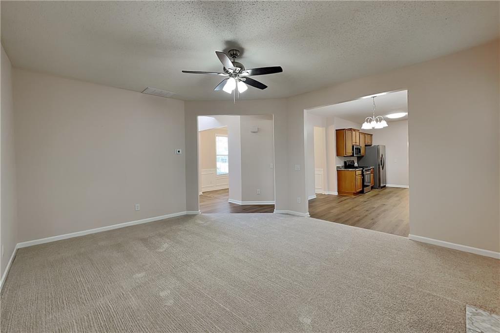 125 Omega Court Dallas, GA 30157 - Photo 3 of 19 Gallery Image 3