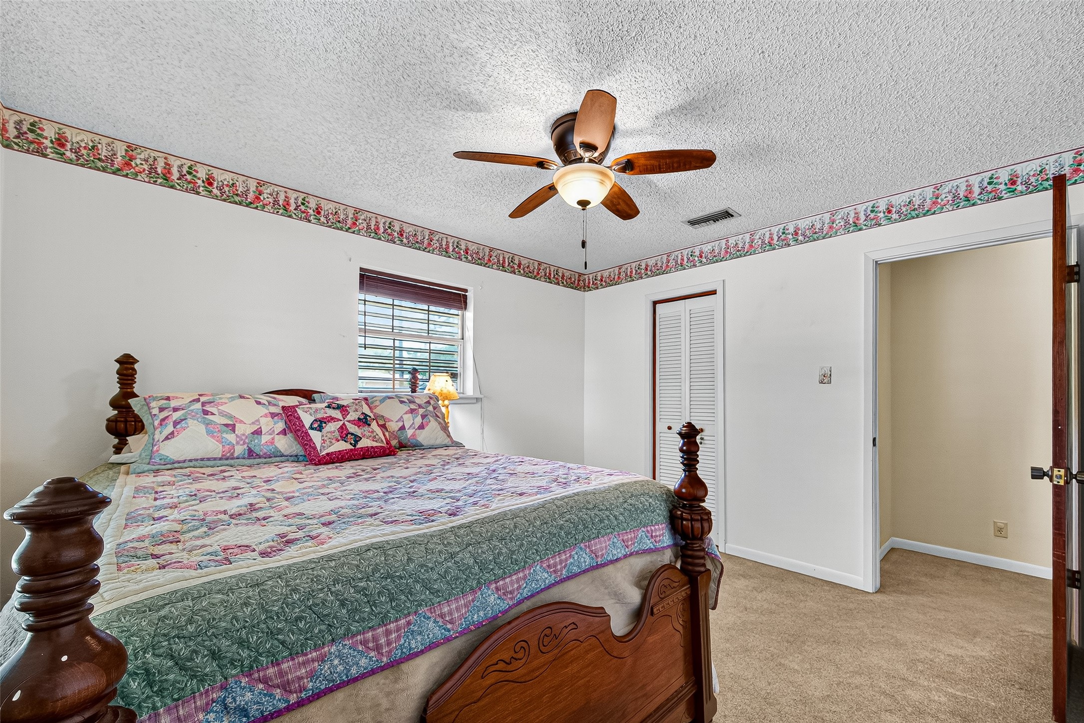 12021 7th 1/2 Street Santa Fe, TX 77510 - Photo 45 of 49 Third Bedroom inner view