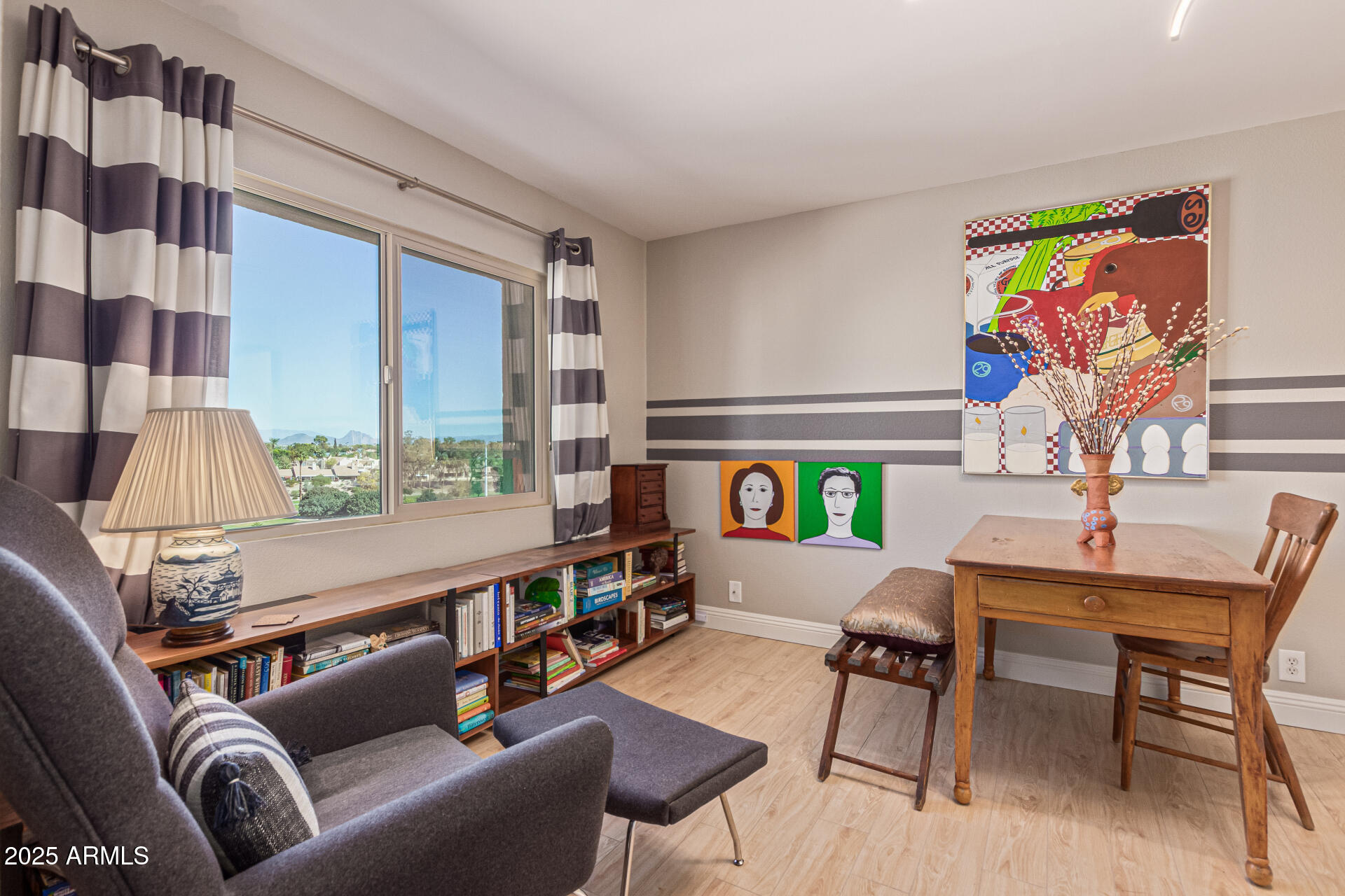 7940 East Camelback Road, Unit 605 Scottsdale, AZ 85251 - Photo 20 of 35 a living room with furniture and a window