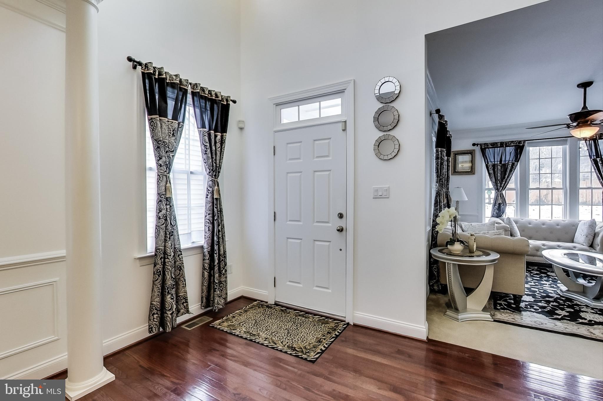 9092 Tiber Ridge Court Ellicott City, MD 21042 - Photo 4 of 52 Foyer