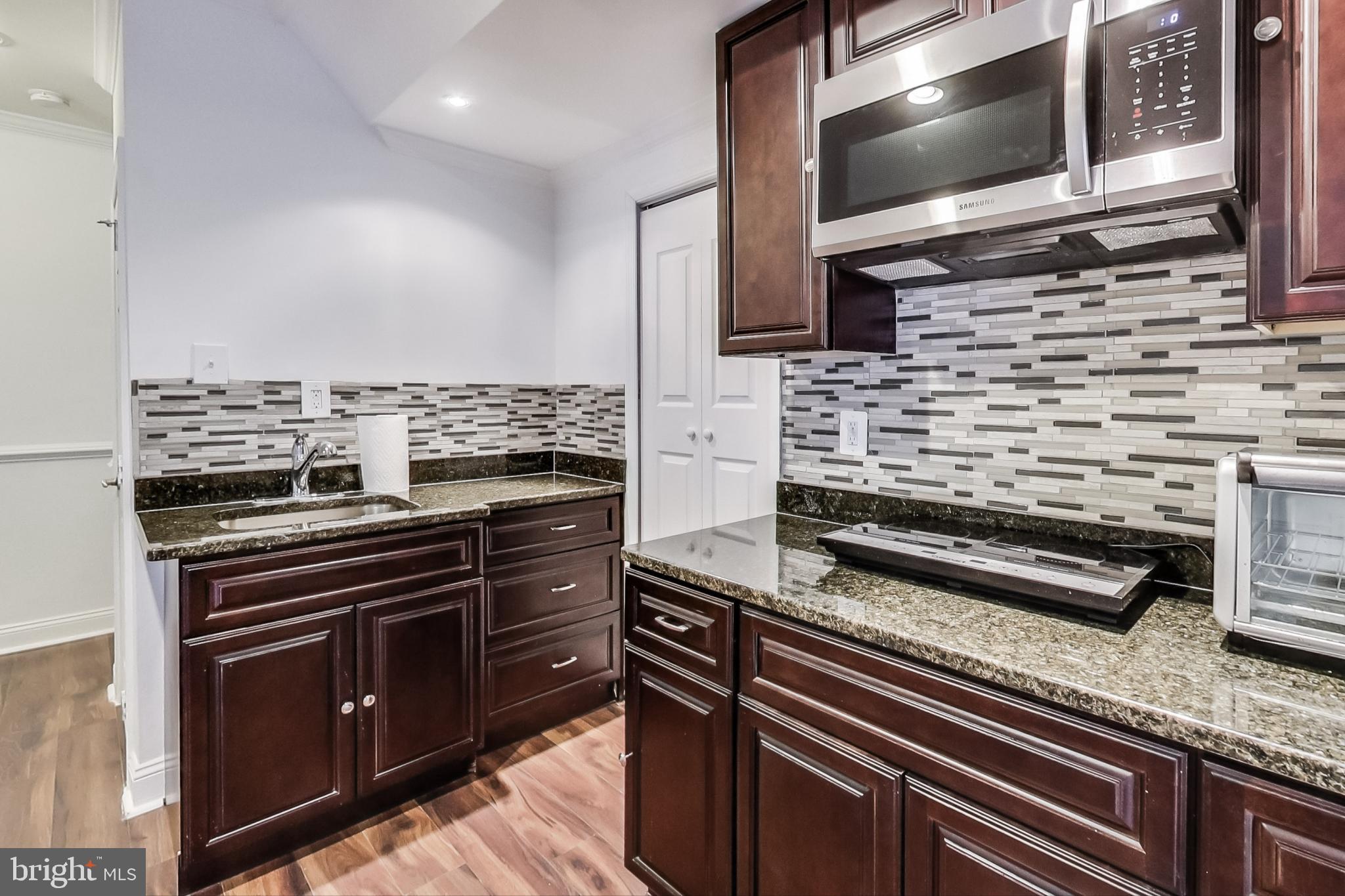 9092 Tiber Ridge Court Ellicott City, MD 21042 - Photo 39 of 52 Wet Bar
