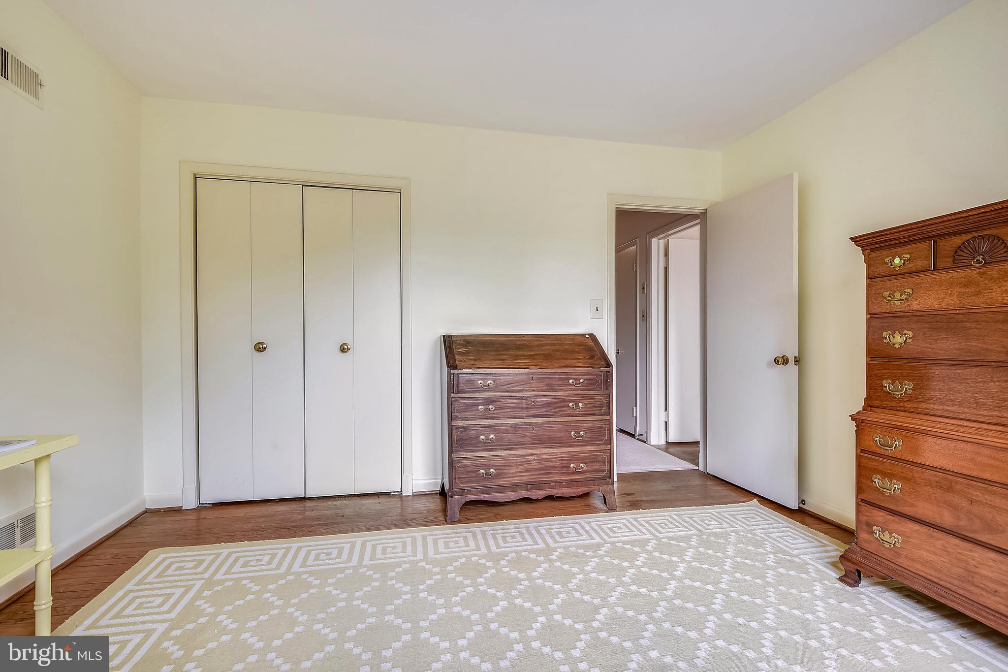 112 Croftley Road Lutherville-Timonium, MD 21093 - Photo 26 of 41 Upper level Bedroom