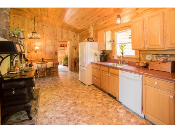 2445 Old Silo Road Barnet, VT 05819 - Photo 4 of 15 Gallery Image 4