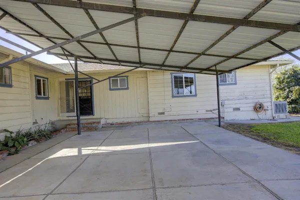 $1,495,000 | 16400 Ash Avenue, Patterson, CA 95363