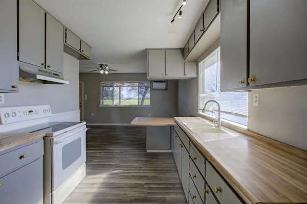 $1,495,000 | 16400 Ash Avenue, Patterson, CA 95363