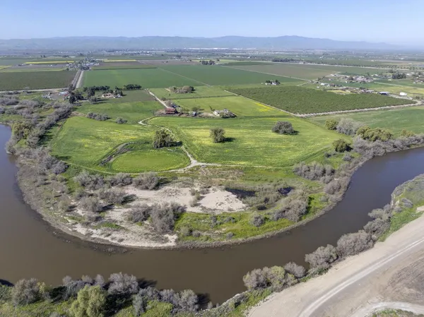 $1,495,000 | 16400 Ash Avenue, Patterson, CA 95363