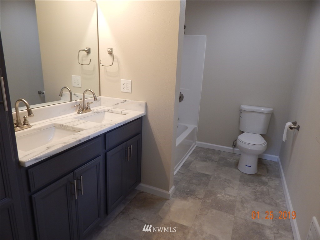 34025 Mann Road Sultan, WA 98294 - Photo 12 of 25