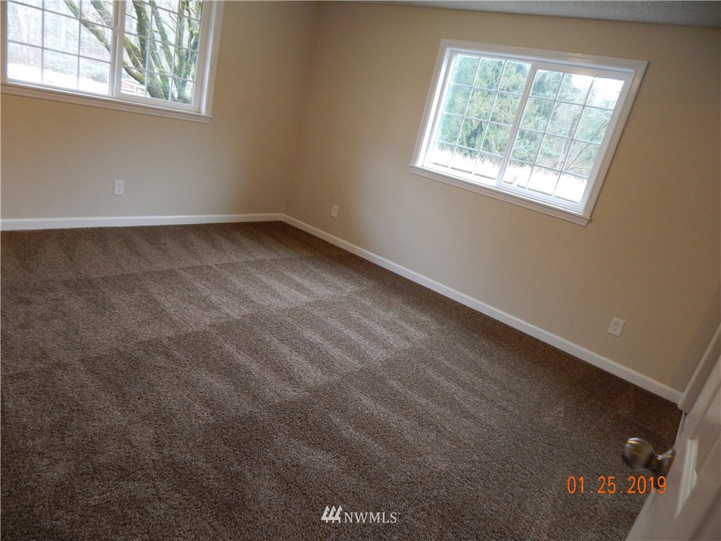 34025 Mann Road Sultan, WA 98294 - Photo 9 of 25