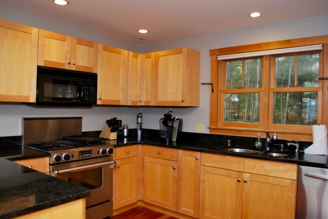 686 Cottage Club Road Stowe, VT 05672 - Photo 9 of 40 Gallery Image 9