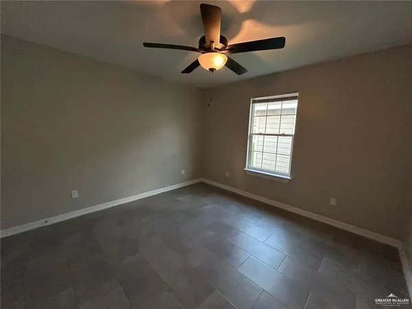 $1,100 | 2222 Multi National, Unit D, Harlingen, TX 78550