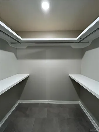 $1,100 | 2222 Multi National, Unit D, Harlingen, TX 78550