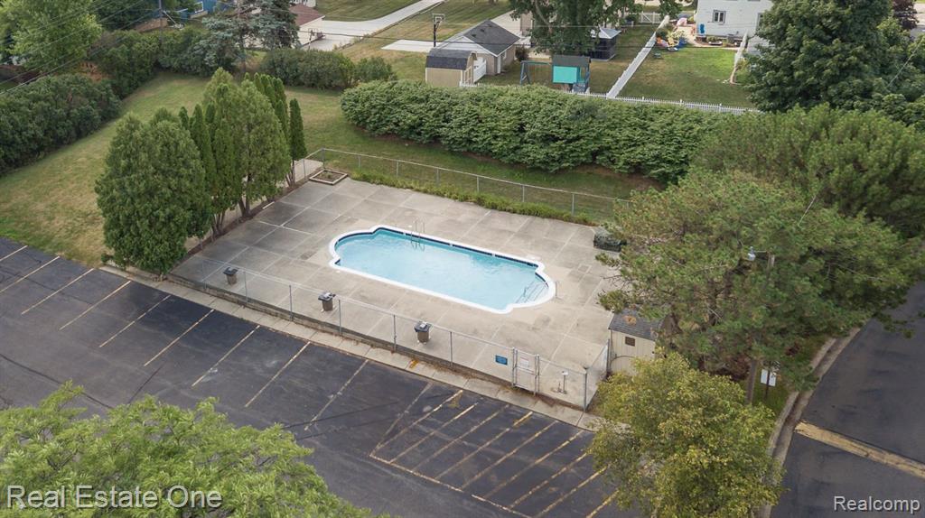 803 Plate Street, Unit 204 Rochester, MI 48307 - Photo 16 of 16