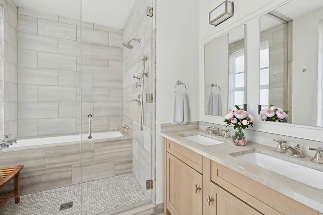 $5,995,000 | 15 Church Street, Unit PH320, Sag Harbor, NY 11963