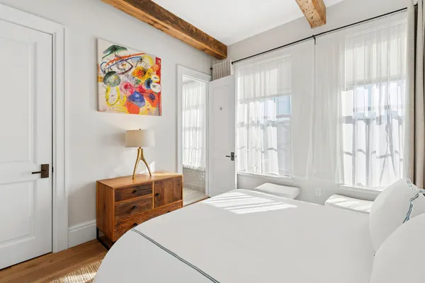 $5,995,000 | 15 Church Street, Unit PH320, Sag Harbor, NY 11963