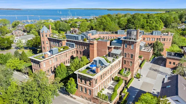 $5,995,000 | 15 Church Street, Unit PH320, Sag Harbor, NY 11963