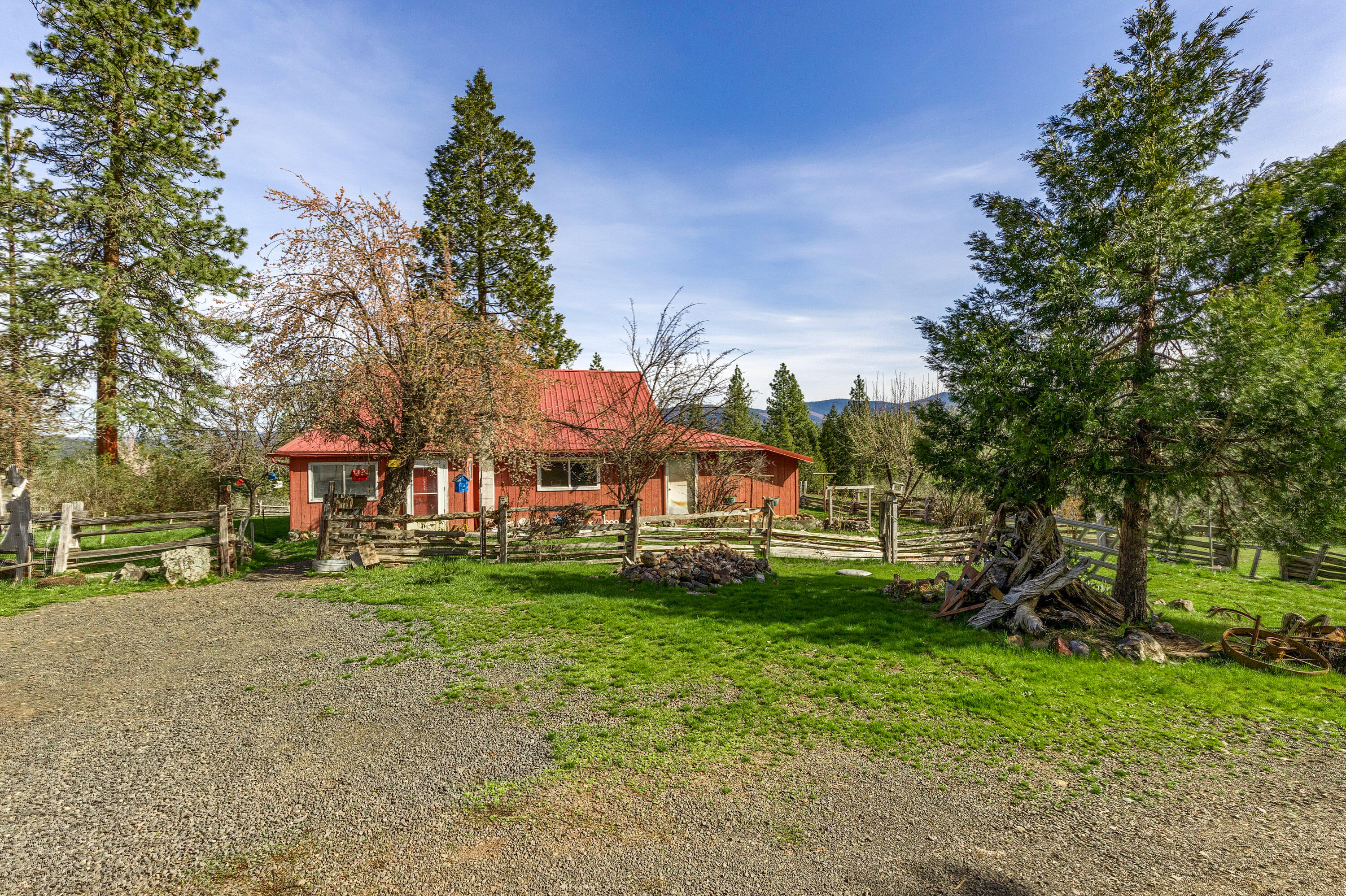 2150 North Obenchain Road Eagle Point, OR 97524 - Photo 7 of 69 06_NO_6